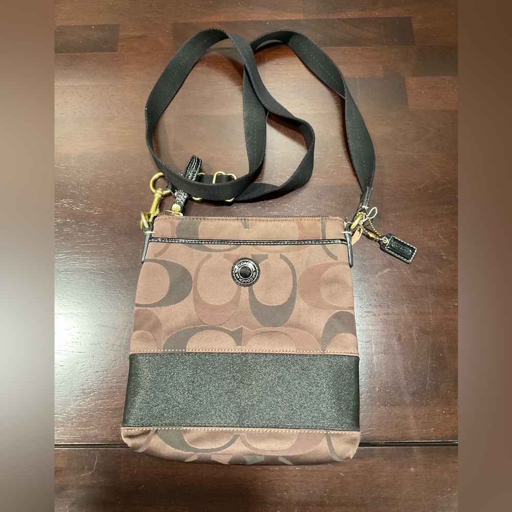 VINTAGE‎ COACH CANVAS CROSSBODY